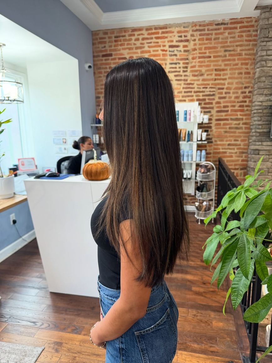 Prive Salon Interior